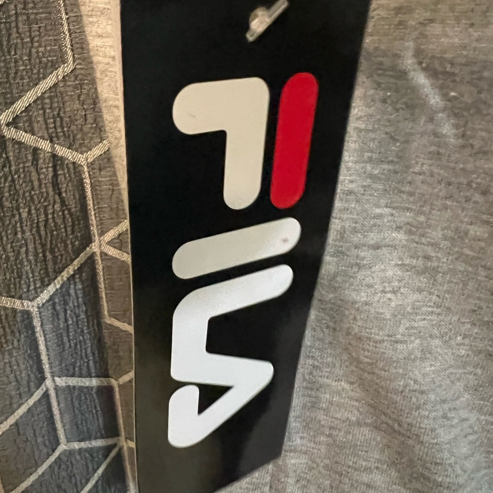Fila - Picture 4 of 10